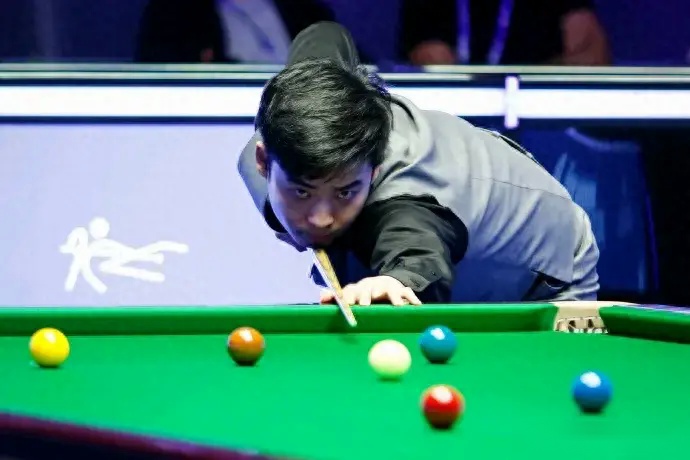 秀的足球教 秀的足球教