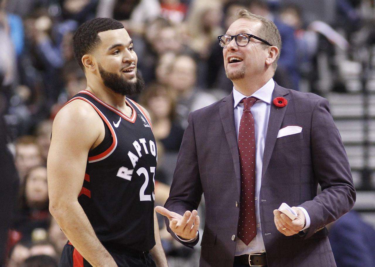 不在巅峰 不在巅峰